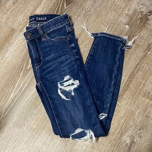 American Eagle Outfitters Women's Ripped Dark Blue Jeggings